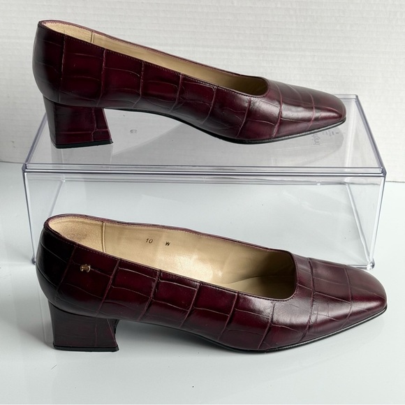Etienne Aigner Burgundy Heels Classic Sophisticated Design Size 10W - Picture 5 of 10